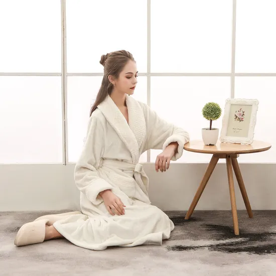 Wholesale Thick Flannel Plus Size Luxury Bathrobes
